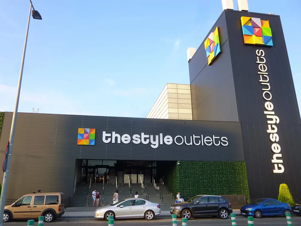 Fachada de The Style Outlets Madrid