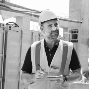 operario pulido y abrillantado suelo